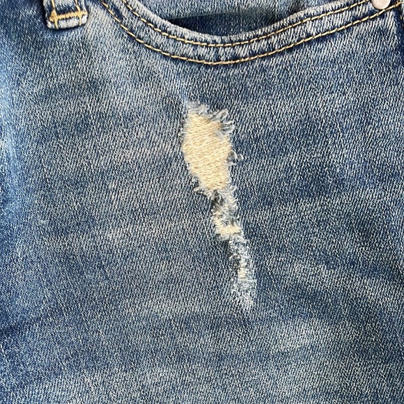 Club Monaco Jeans - Picture 4 of 5